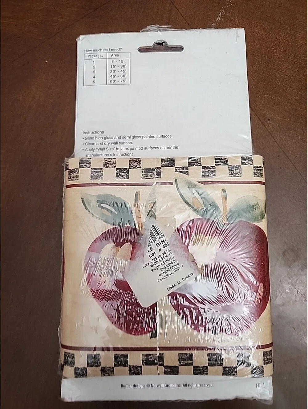 NEW Home Trends WALLPAPER BORDER Apple Gingham 5.25